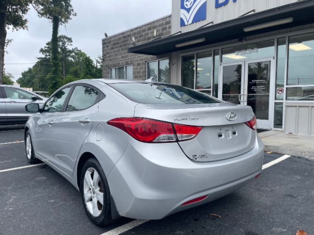 2013 Hyundai Elantra GLS - Photo 8