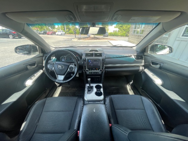 2013 Toyota Camry L - Photo 13