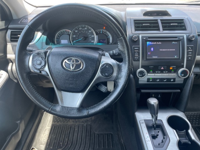 2013 Toyota Camry L - Photo 11