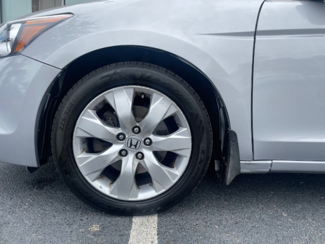 2009 Honda Accord EX-L - Photo 9
